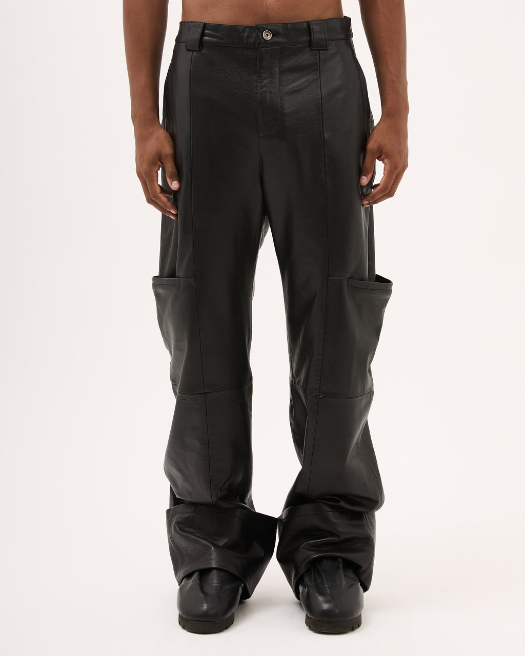 DESTRUCTURED LEATHER PANT - Black